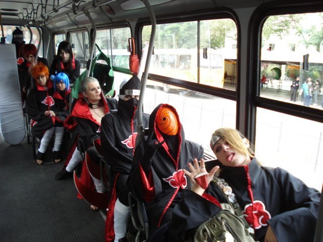 Akatsuki v tramvajce/autobuse